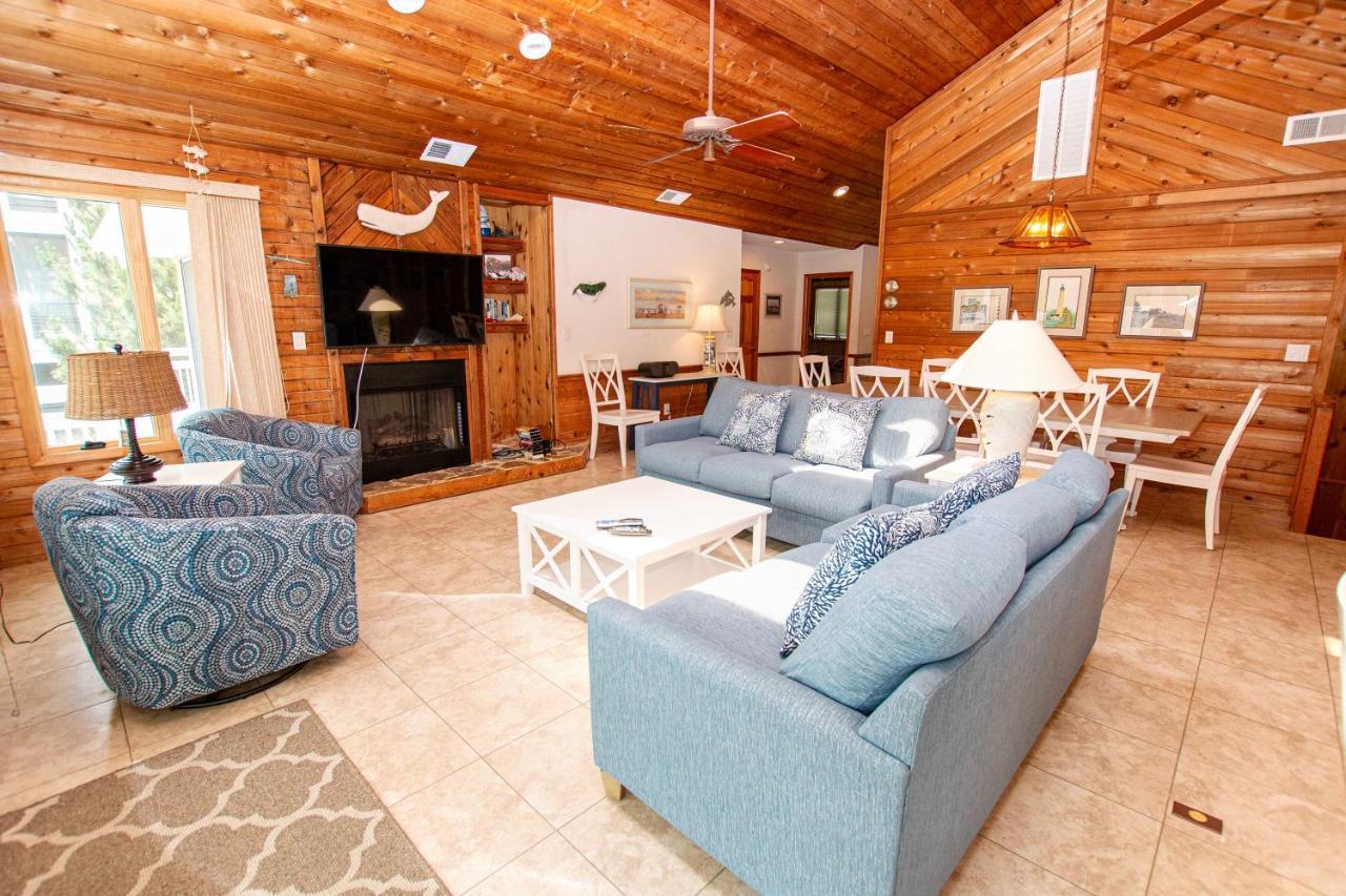 Wl933, Tale Of The Whale- Oceanfront, Private Beach Access, Gas Fireplace, Ocean Views Corolla Exterior photo