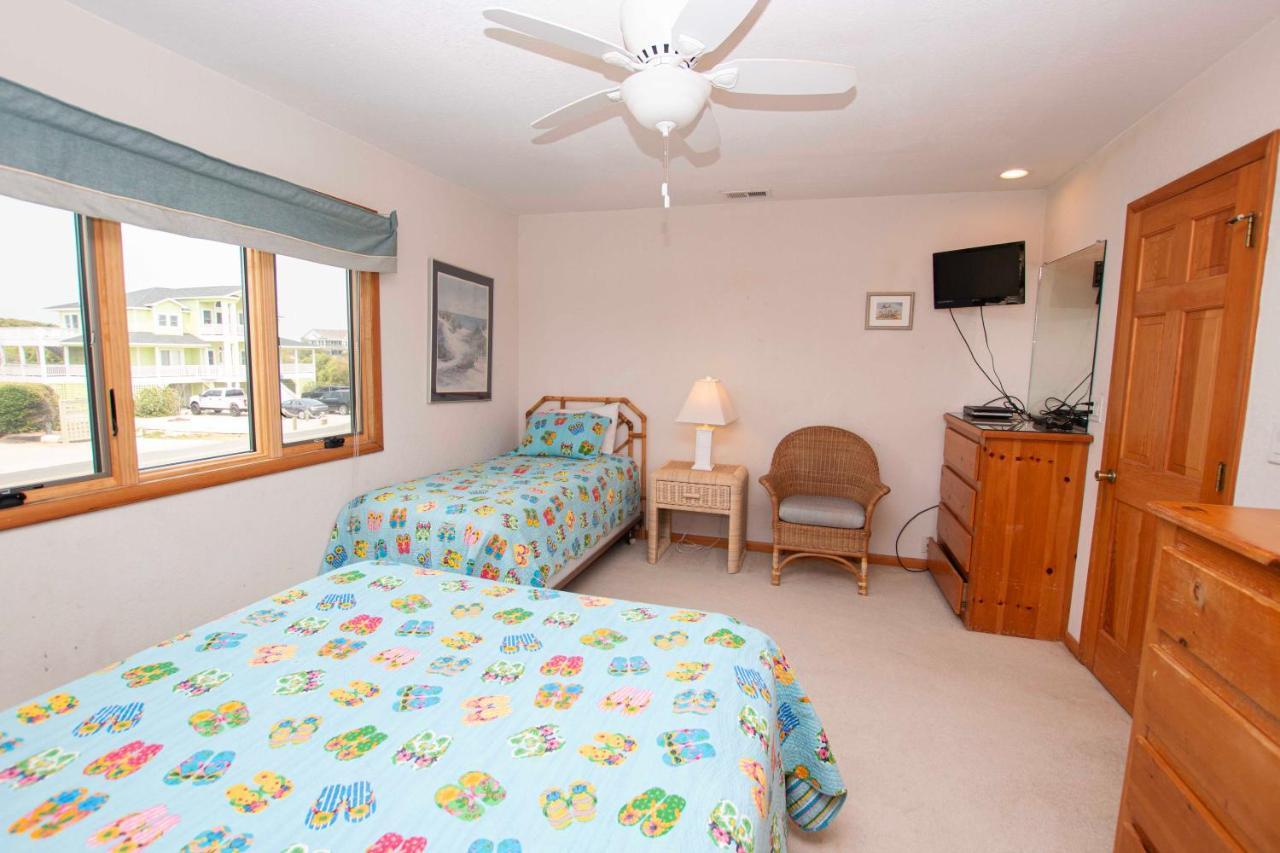 Wl933, Tale Of The Whale- Oceanfront, Private Beach Access, Gas Fireplace, Ocean Views Corolla Exterior photo